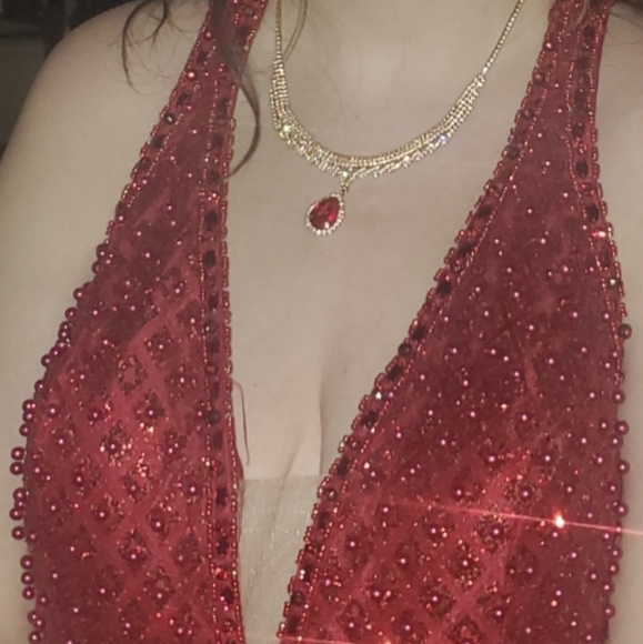 Gorgeous Ballgown/Prom. All about the details. - Picture 11 of 12